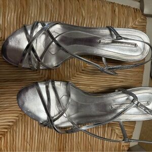 Bandolino Women's Silver Strappy Sandals